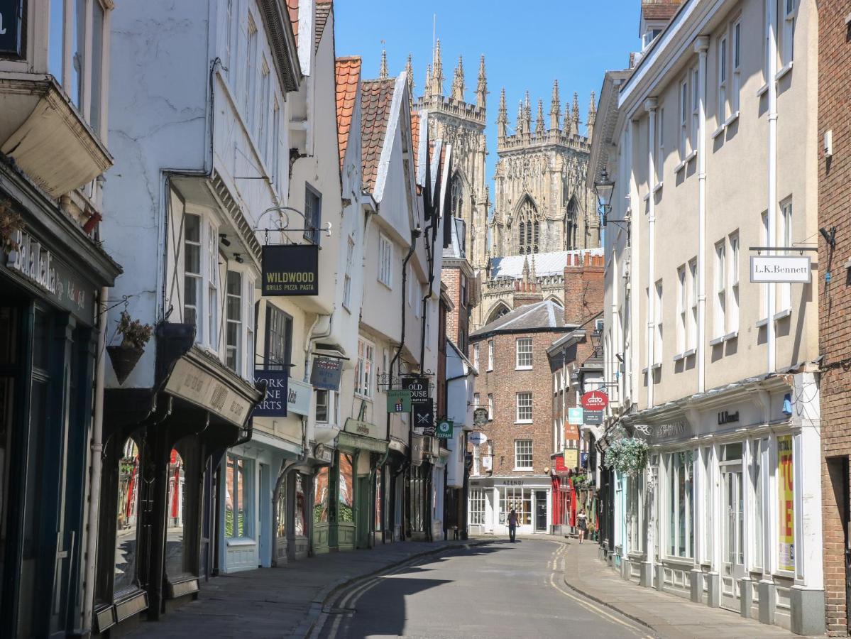 2 Crosslands Villa York Bagian luar foto
